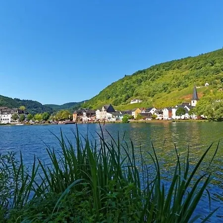 Apartament Und - Haus Budinger *