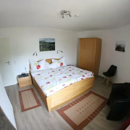 Apartament Und - Haus Budinger